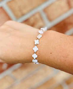 Cream Clover Bracelet